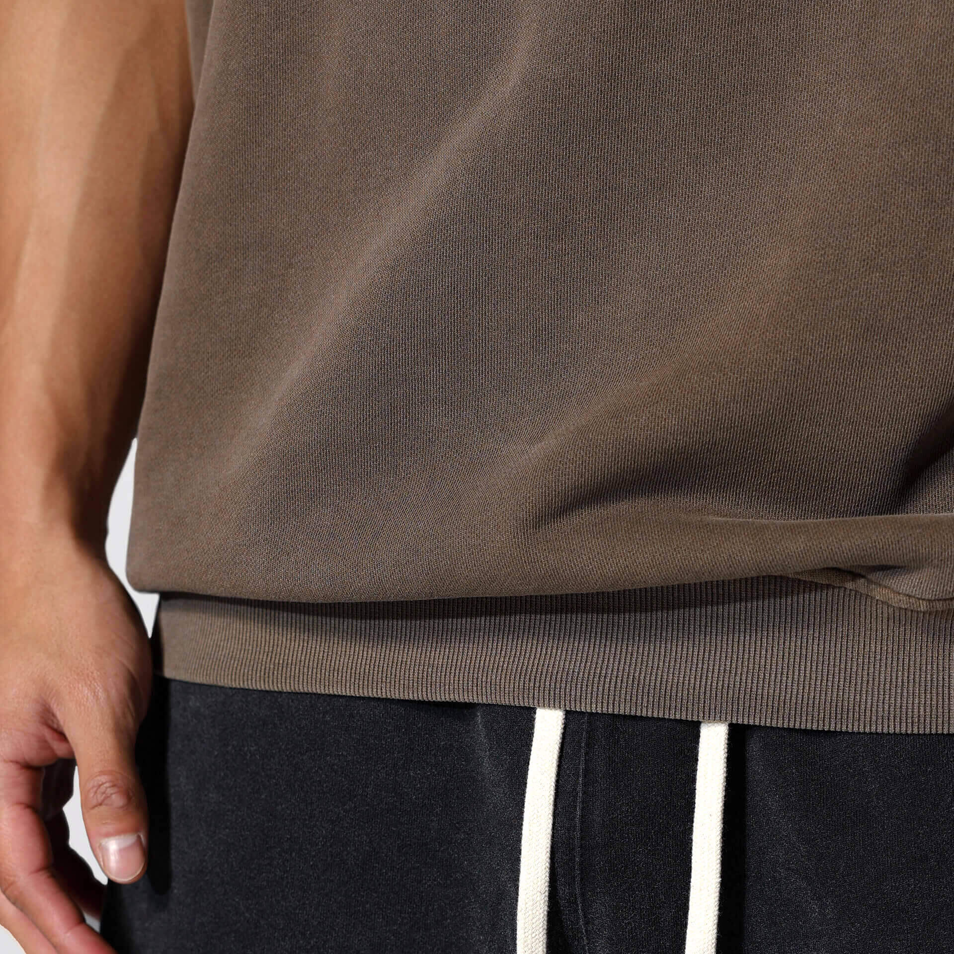 Kagero Sleeveless Hoodie - Image 11