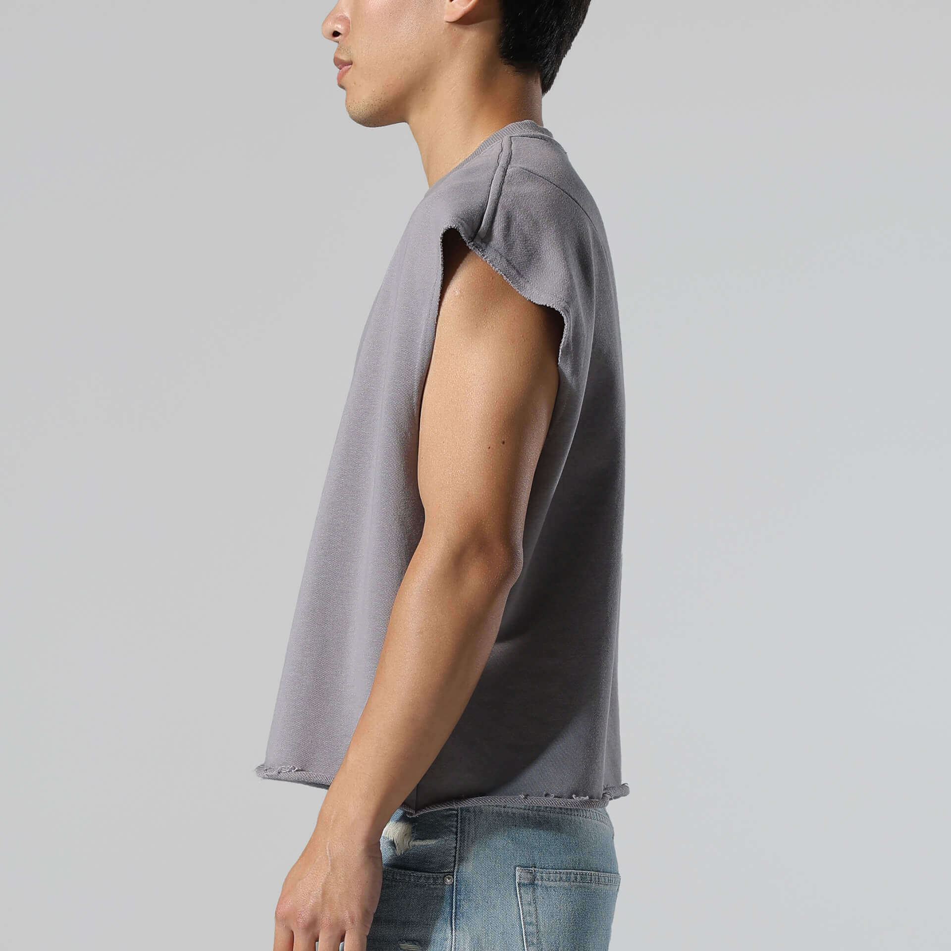 Nagomi Cropped Tank Shirt - Image 13