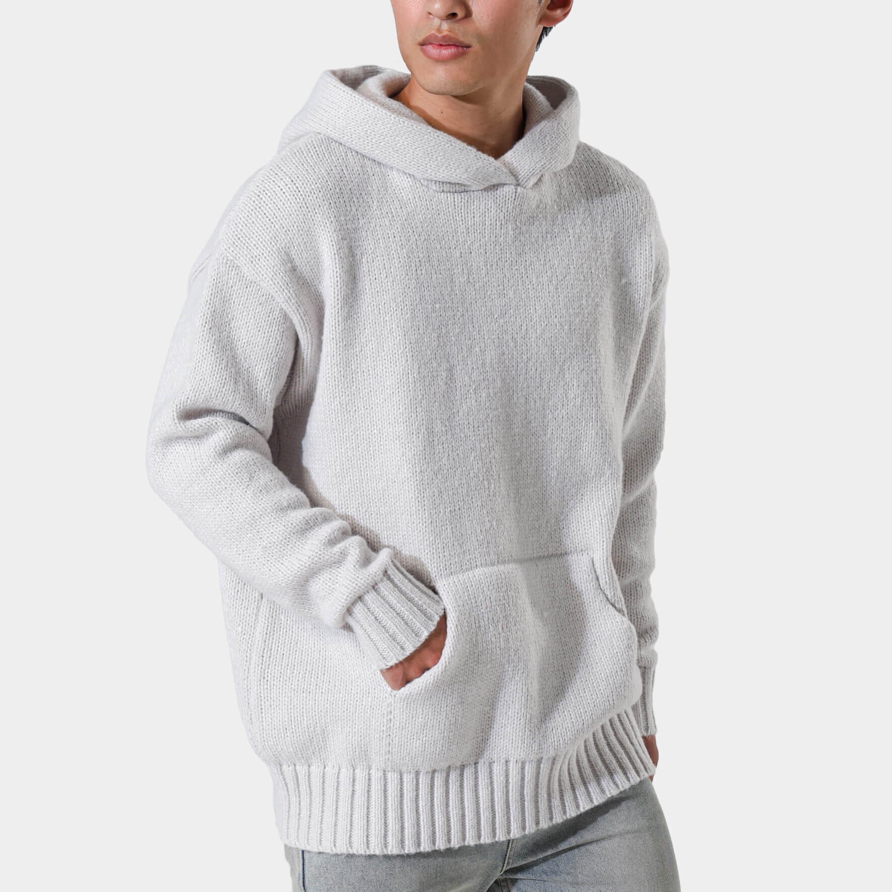 Sofuto Sweater - Image 11