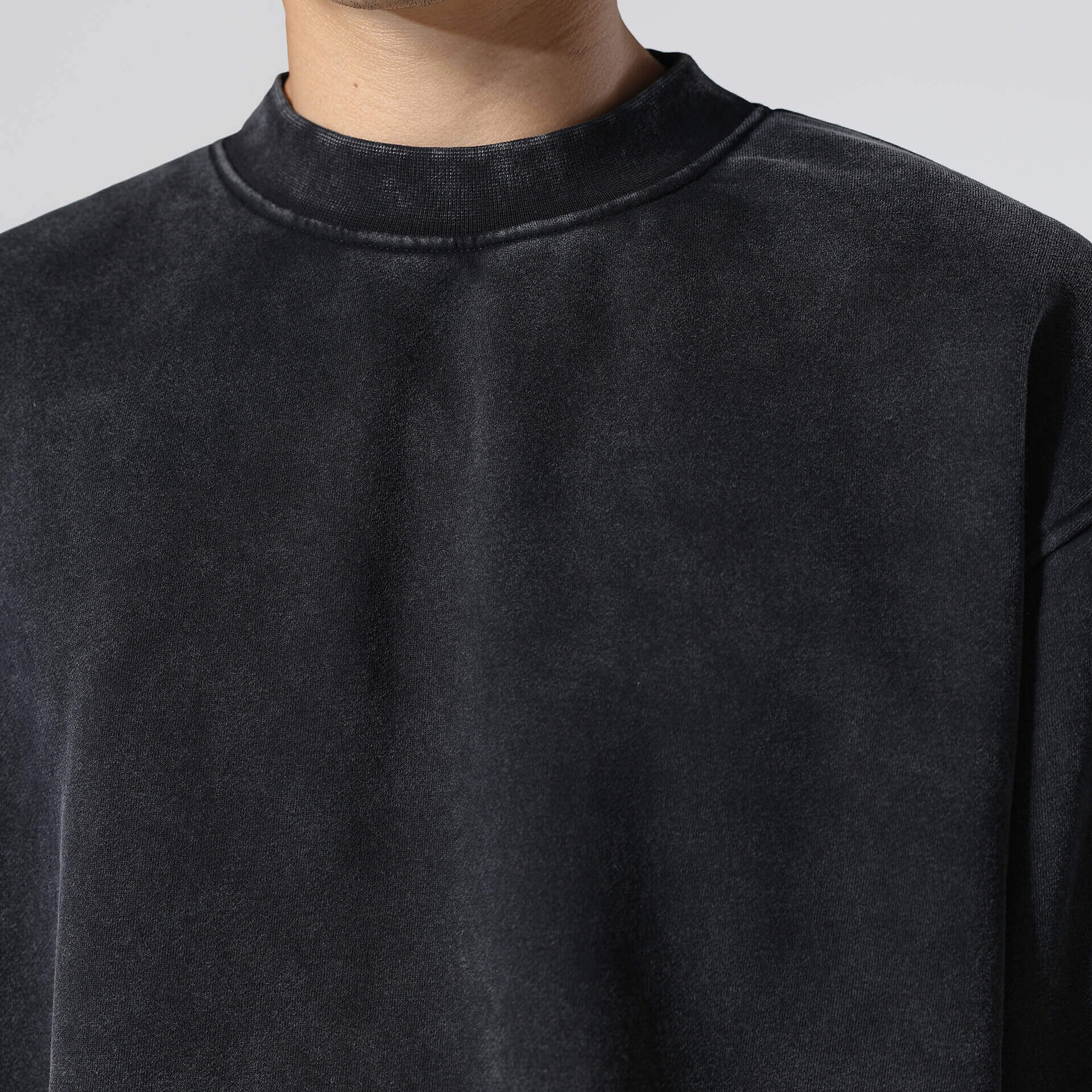 Yumo Soft Sweatshirt - Image 5